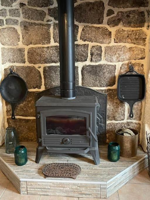 Le Petit Fleur - The Little Flower, Cosy Cottage Saint-Michel-de-Montjoie Exteriör bild